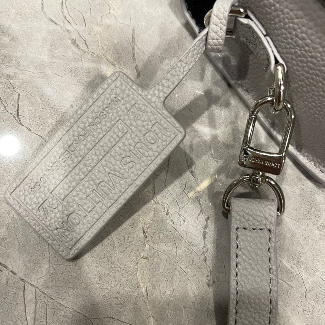 EN - Luxury LUV 865 Travel Bag