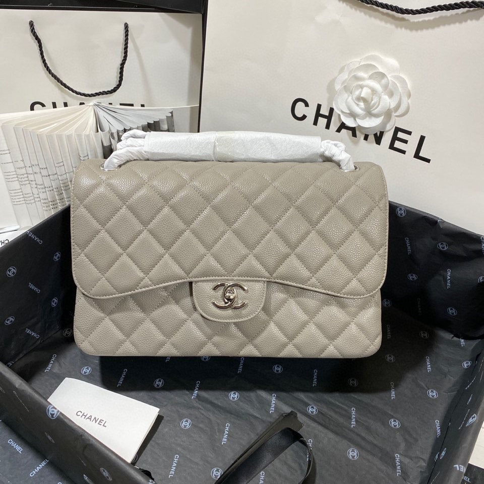 CHLLarge Classic Hardware , ’s Silver Grey Shoulder Bag