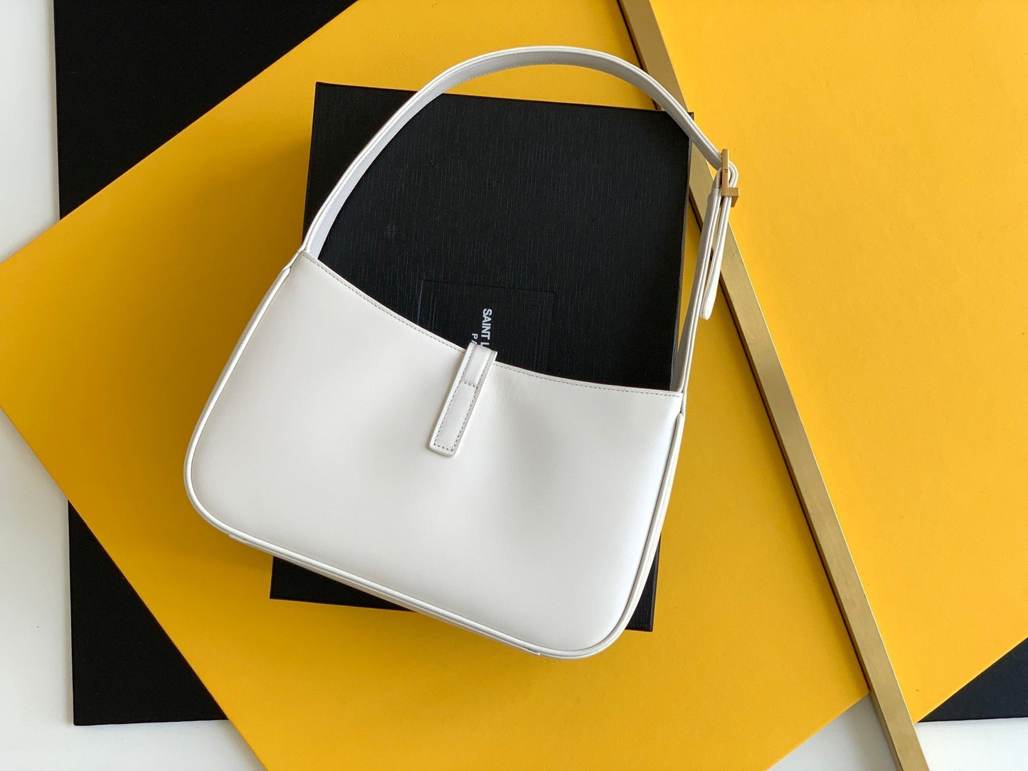 YSL Saint Laurent Shoulder Bag Ysl 6572282R20W9207 1801