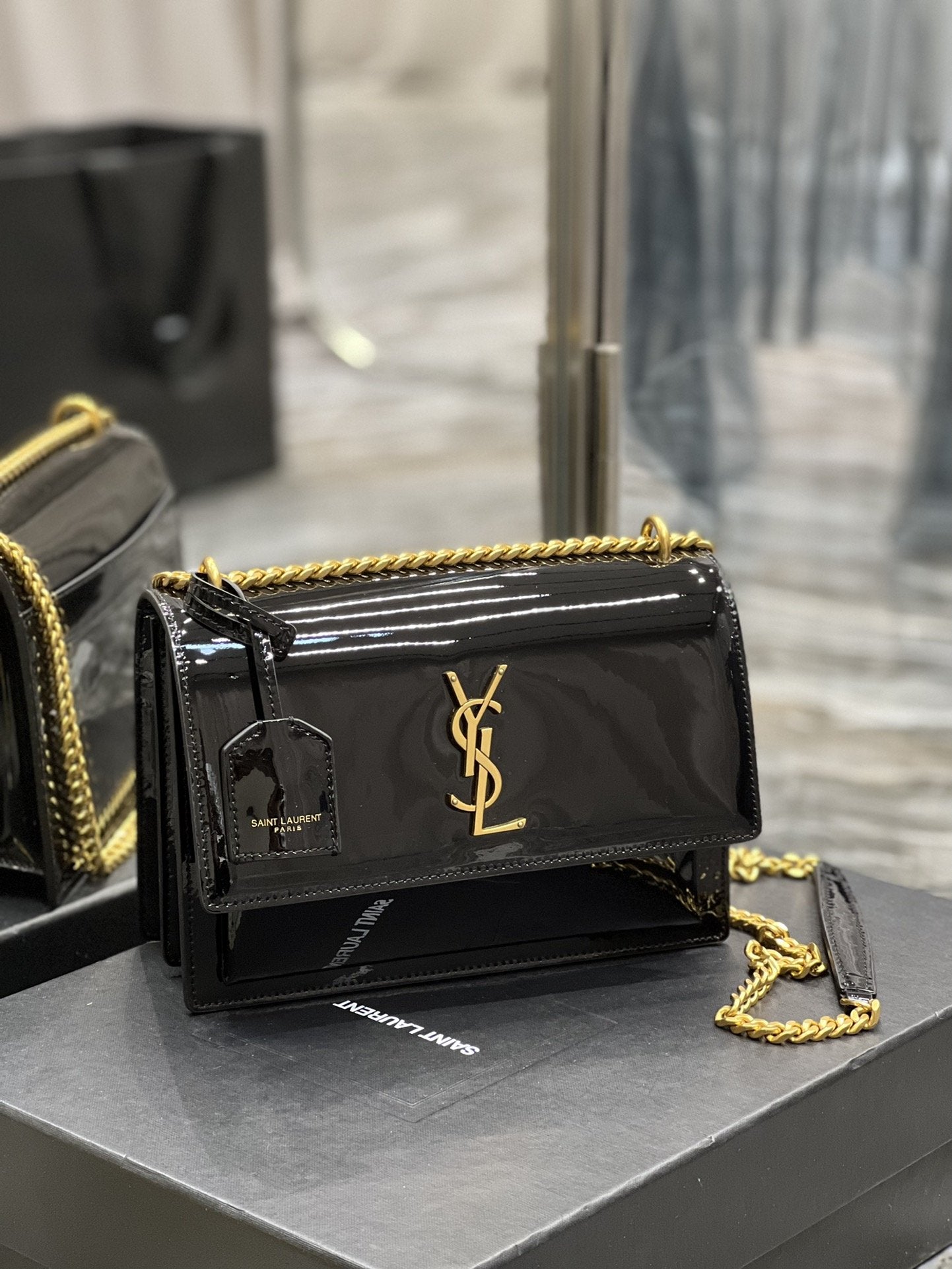 YSL Saint Laurent Sunset Handbag Chain Travel Bag Black Ysl 6702