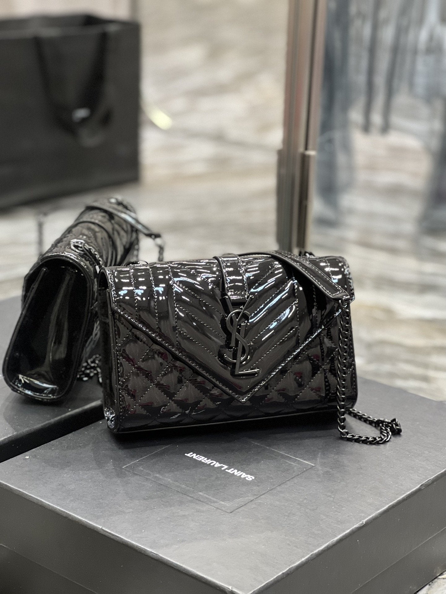 YSL Saint Laurent Envelope Handbag Travel Bag 82In21Cm Ysl 8097