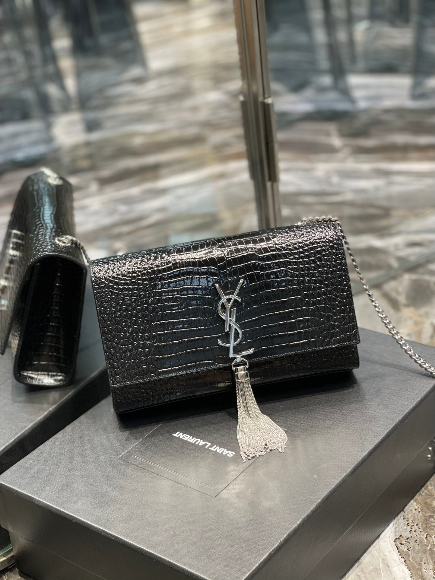 YSL Saint Laurent YSL Top Quality Kata Metop Qualityum Bag Black Chain Travel Bag