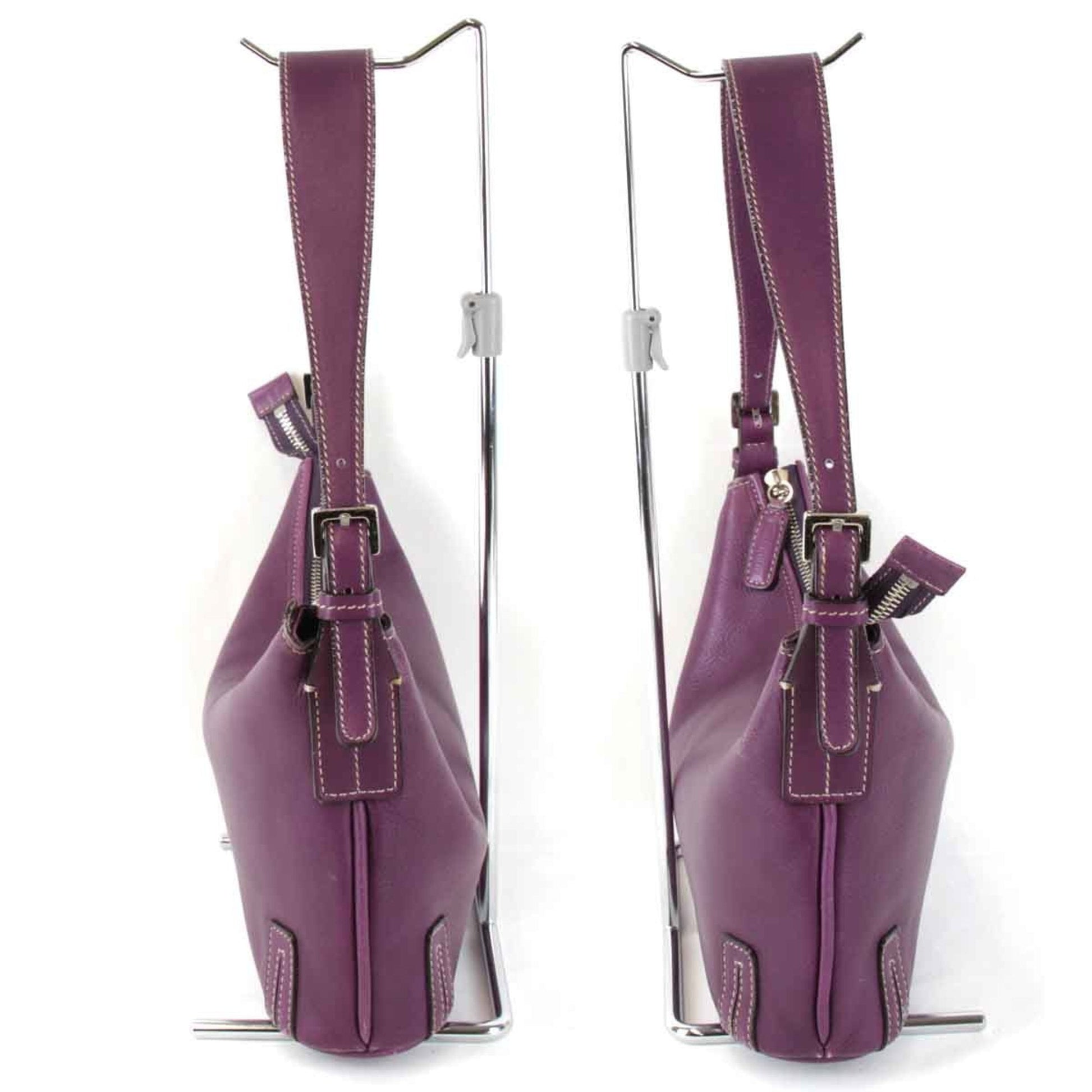 Burberry Shoulder Bag Leather Purple