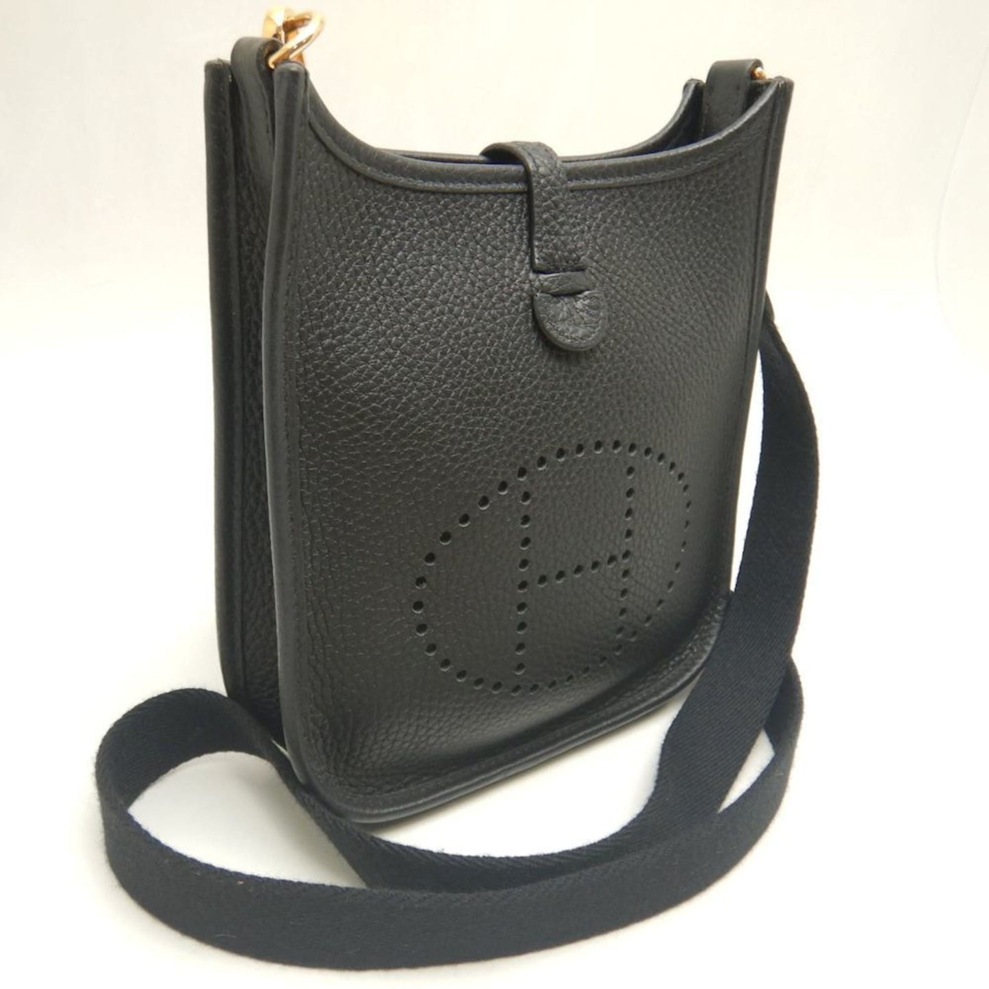 Hermes Evelyne Taurillon Clemence Shoulder Bag Leather Black Shoulder Bag 3