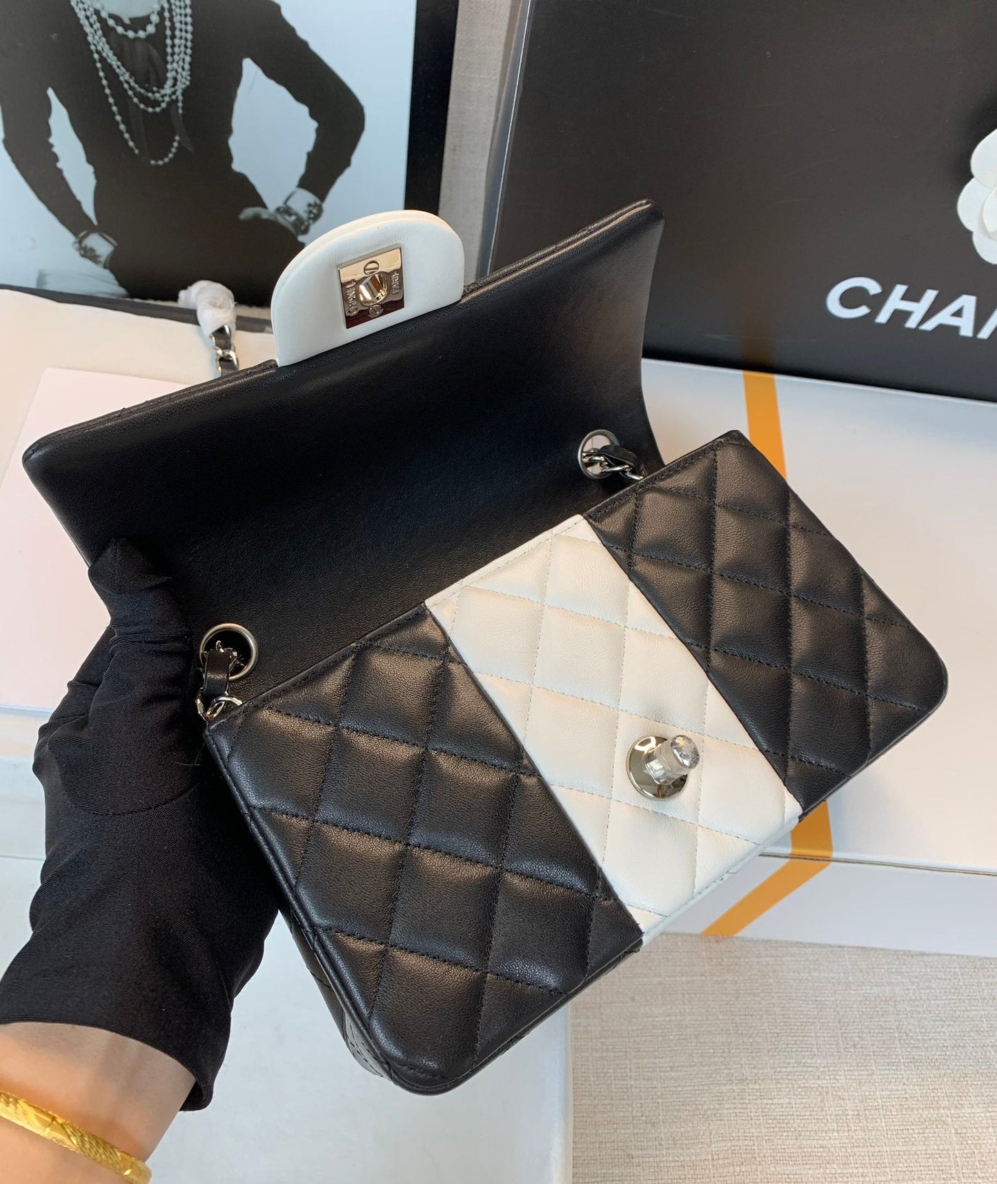 CHLMini 9.8in 25cm Black White Flap Mini Bag