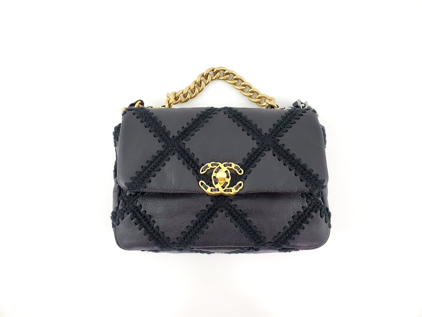 Chanel 19 Black Crochet Calfskin Quilted 2021 Chain Accessory