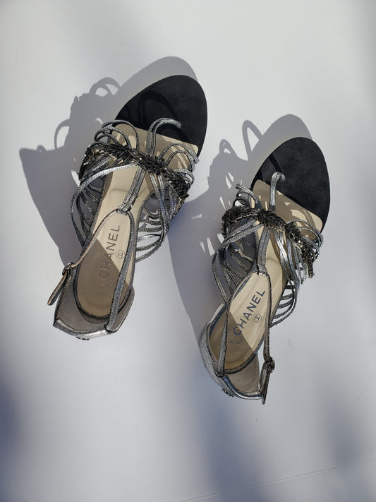 Chanel Silver Metallic Embellished Black T Strap CC Logo Flat Sandals 41