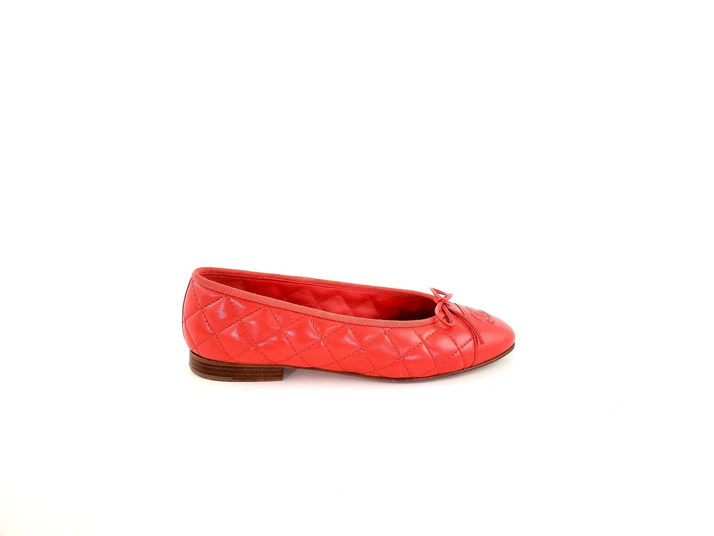 Chanel Red Quilted CC Logo Classic Ballet Flats 37.5C