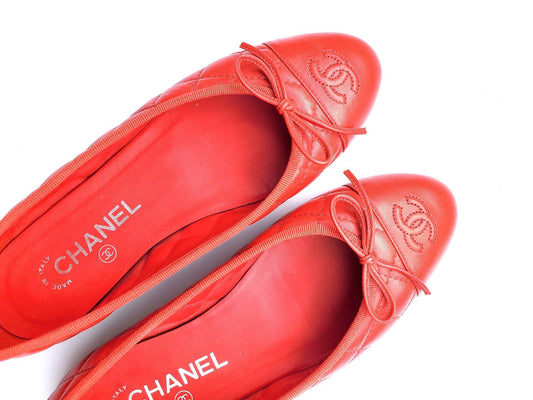 Chanel Red Quilted CC Logo Classic Ballet Flats 37.5C