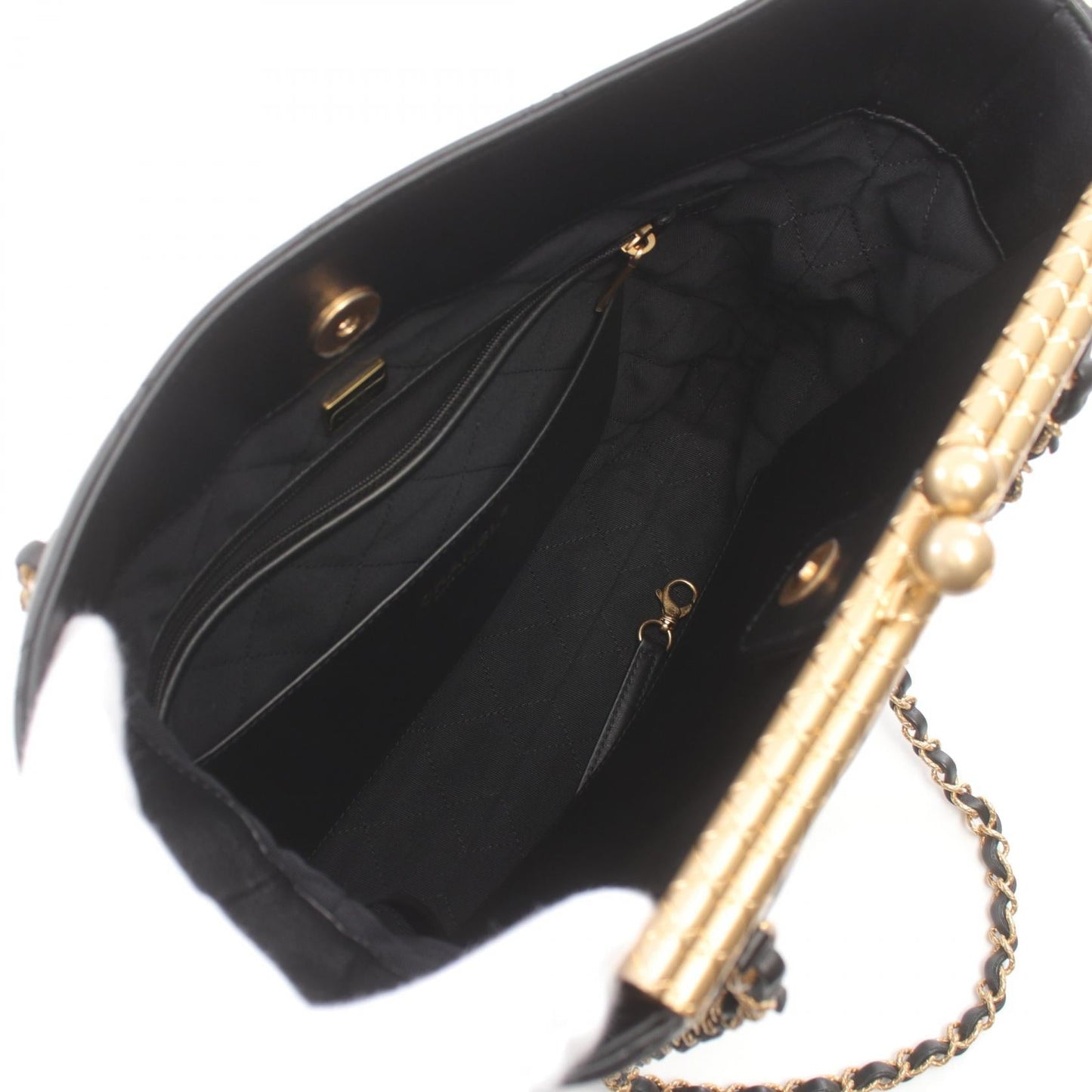 Matelasse Leather Tote Bag Signature
