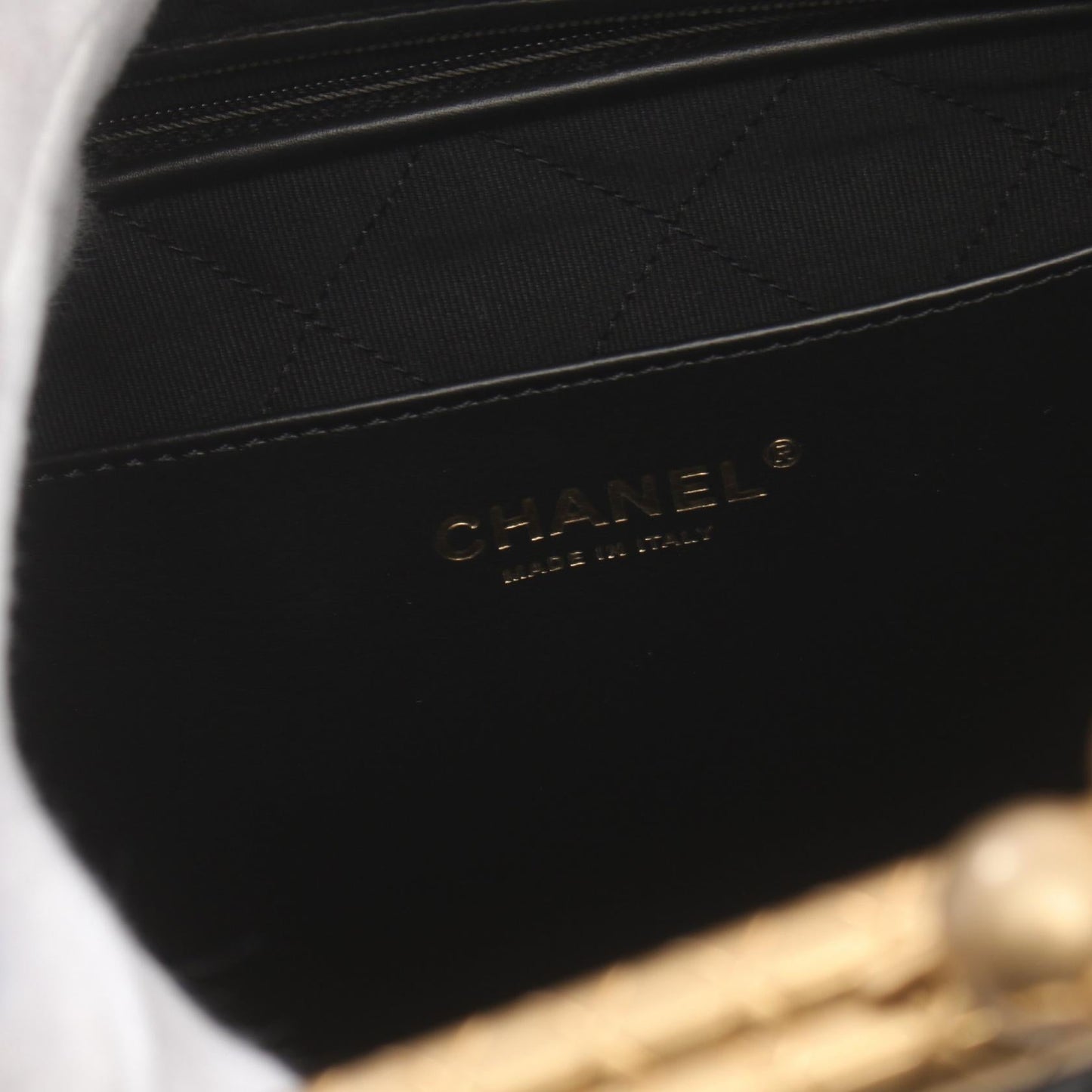 Matelasse Leather Tote Bag Signature
