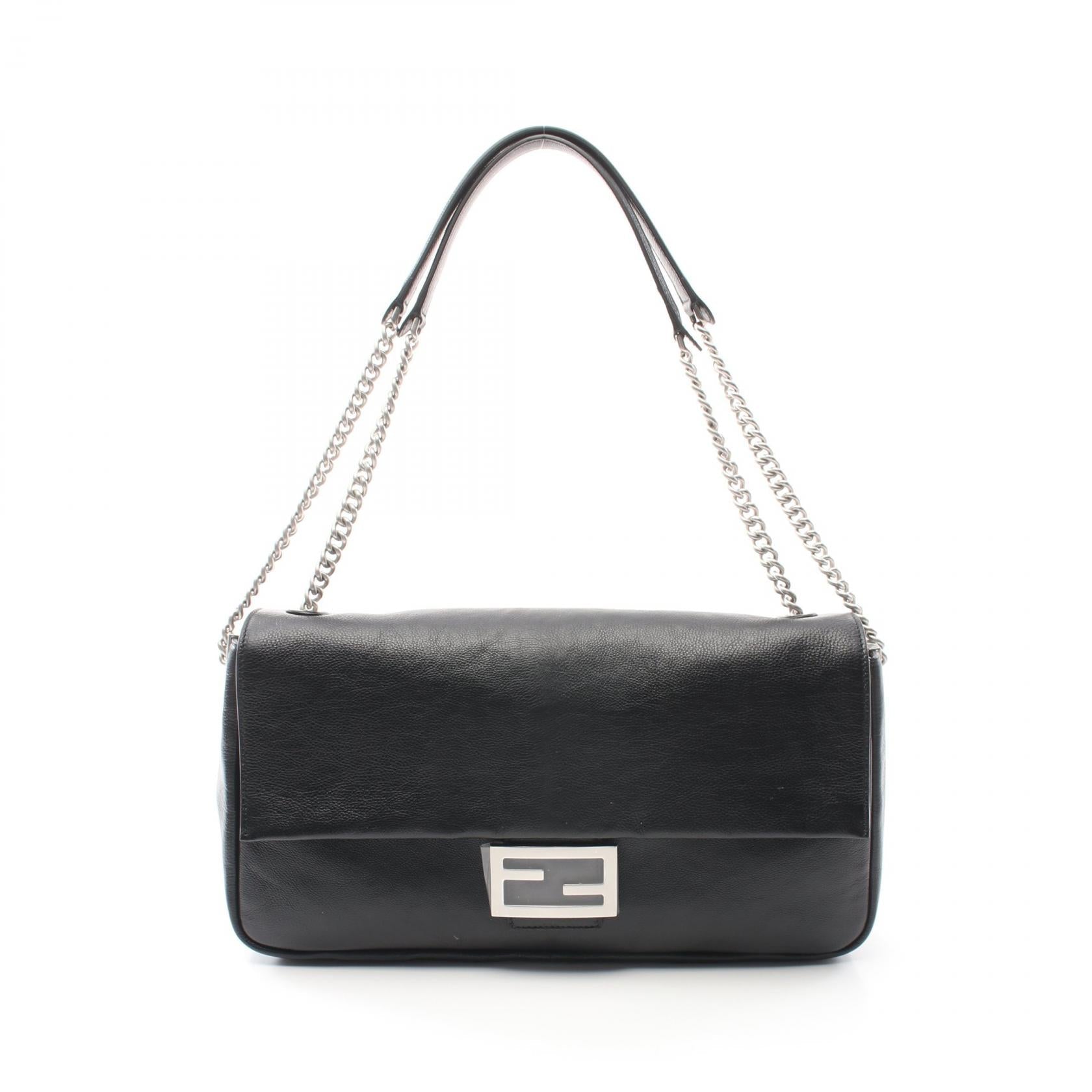 Fendi Baguette Shoulder Bag Bag Leather Large Chain
