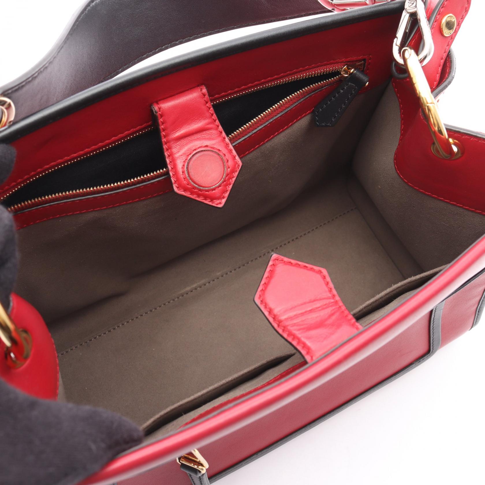Fendi Runaway Handbag Leather Travel Bag