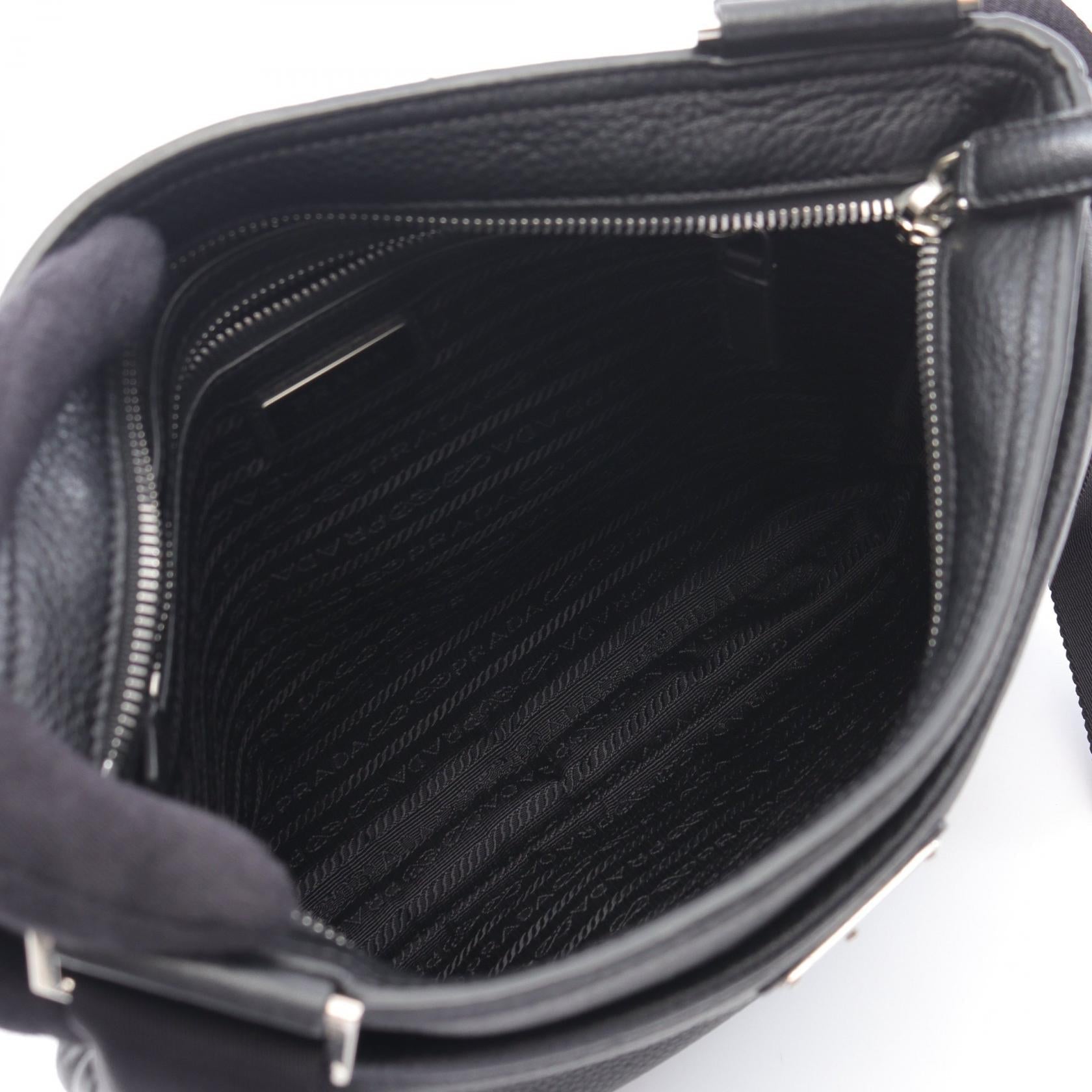 Prada Vittelo City Shoulder Bag Leather