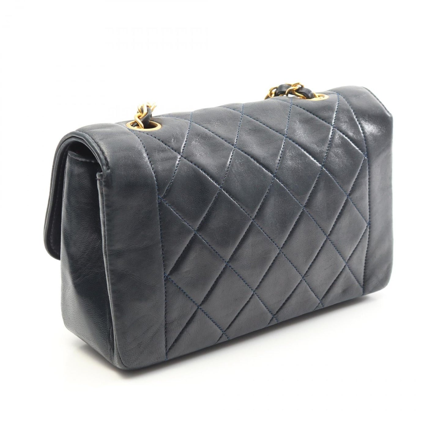 Matelasse Lambskin Shoulder Bag 137