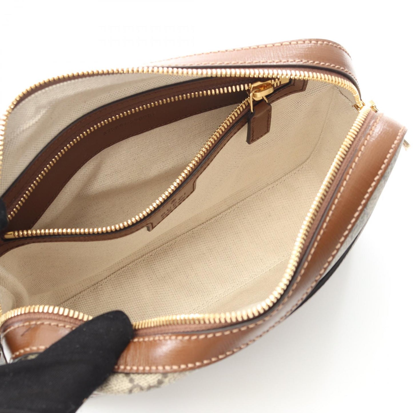 Gucci Interlocking Supreme Coated Shoulder Bag Canvas