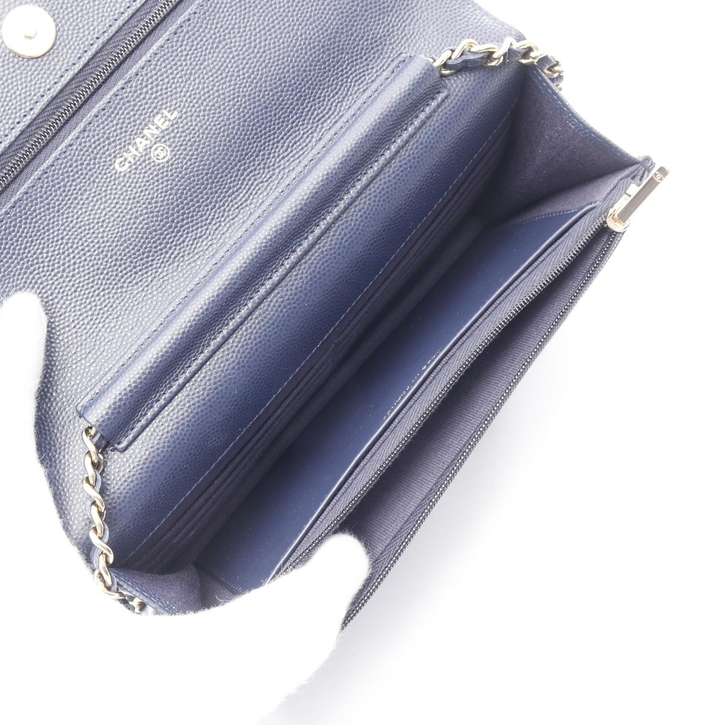 Matelasse Grained Calfskin Shoulder Bag Compact