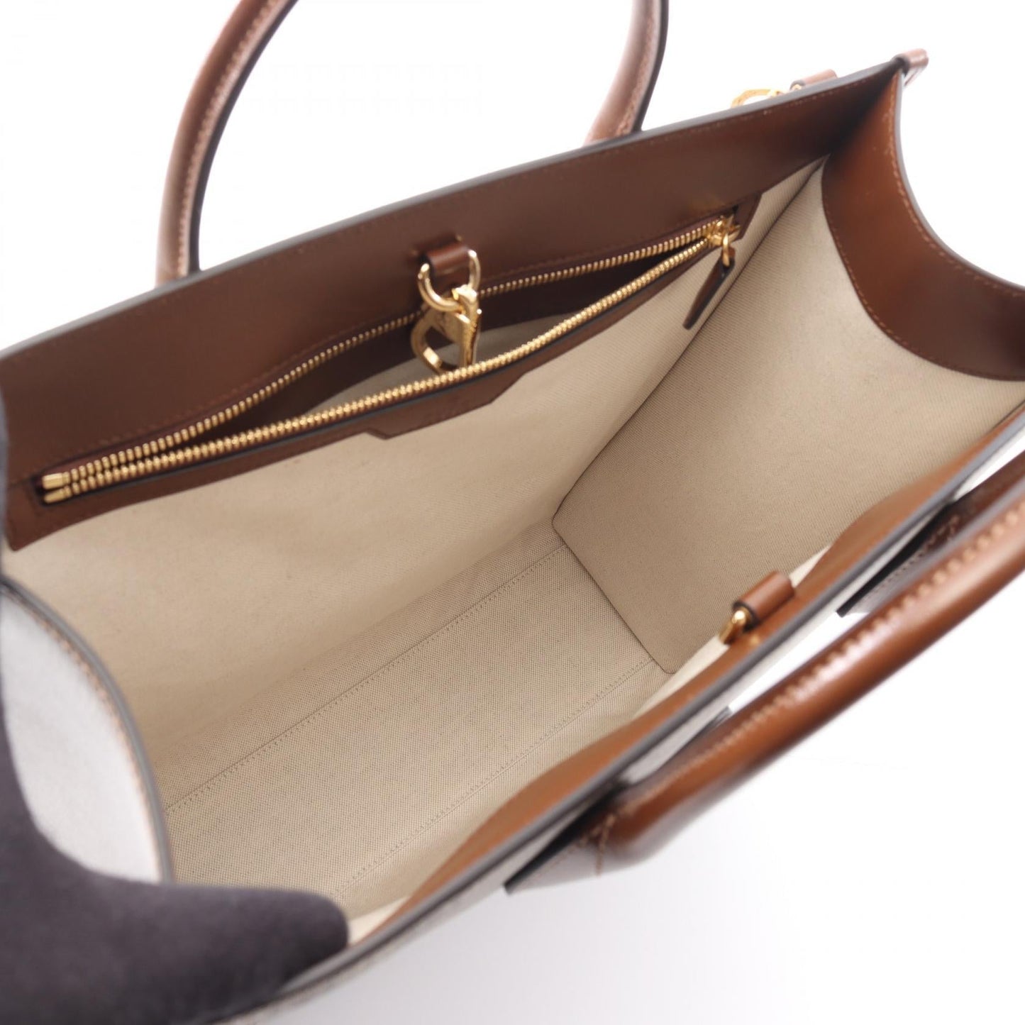 Gucci Interlocking Supreme Coated Tote Bag Canvas Bag 2