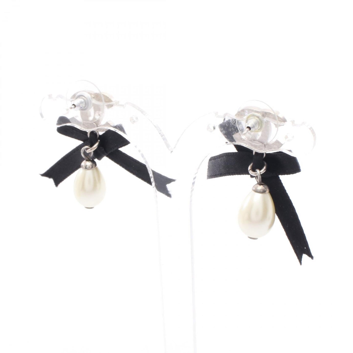 Coco Mark Ribbon Earrings Jewelry Classic
