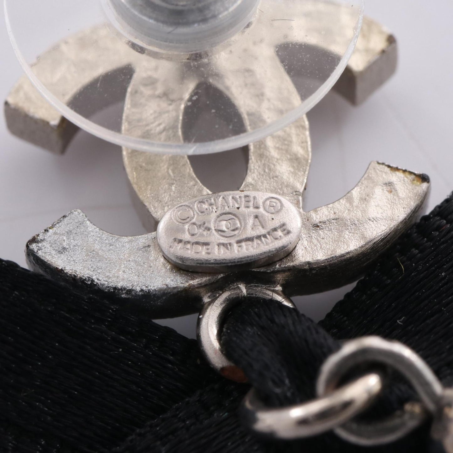 Coco Mark Ribbon Earrings Jewelry Classic