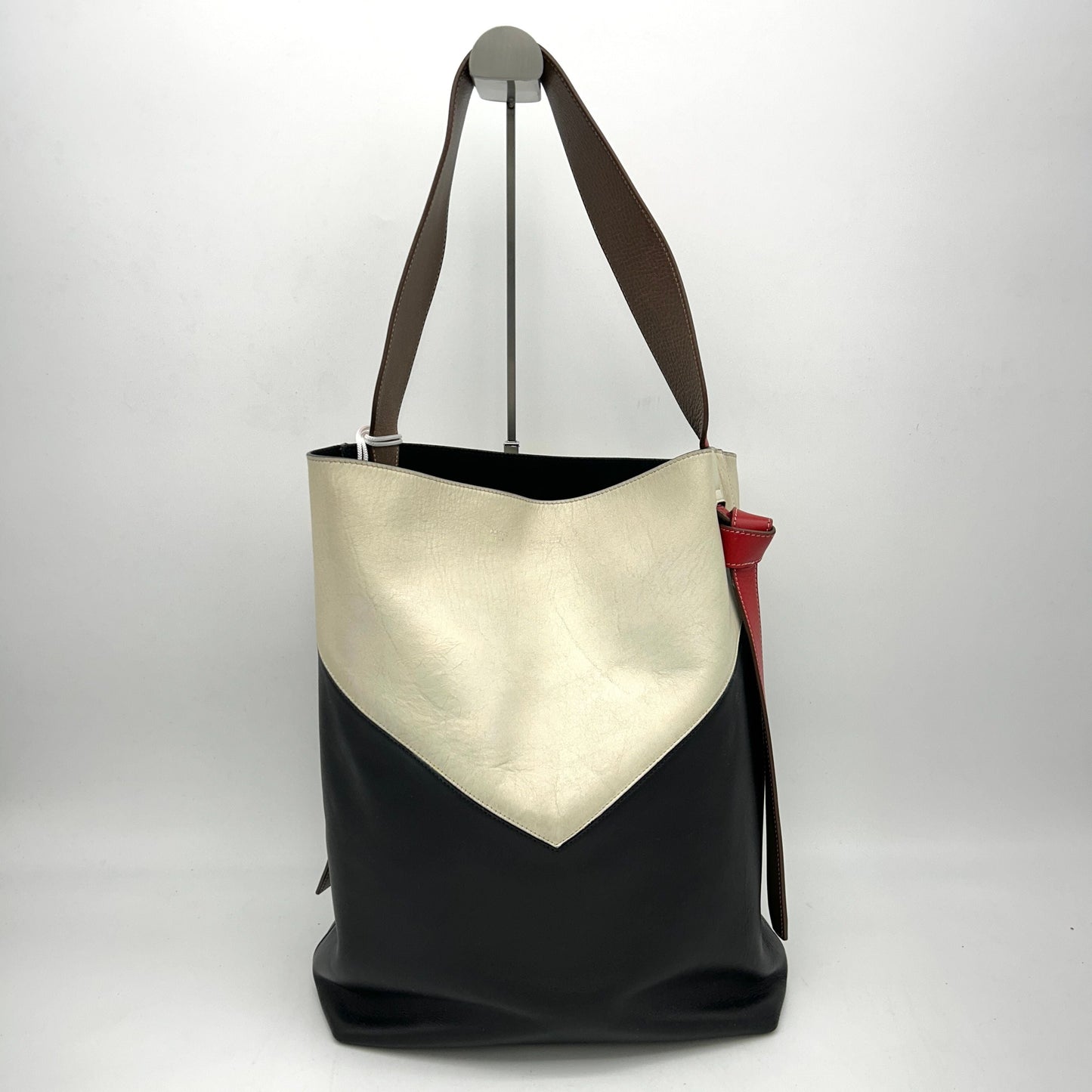 Luxury Shiny Smooth Calfskin Twisted Cabas Ivory Black Travel Bag