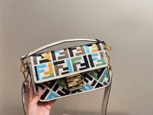 EN - Luxury FEI 294 Travel Bag