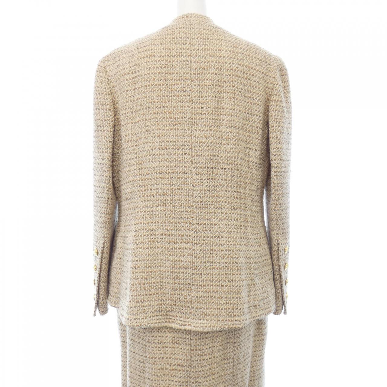 Chanel Suit Set