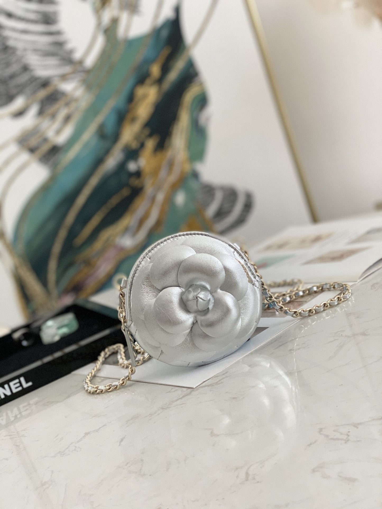 CHL Camellia 11cm 4in Silver Chain Clutch Bag