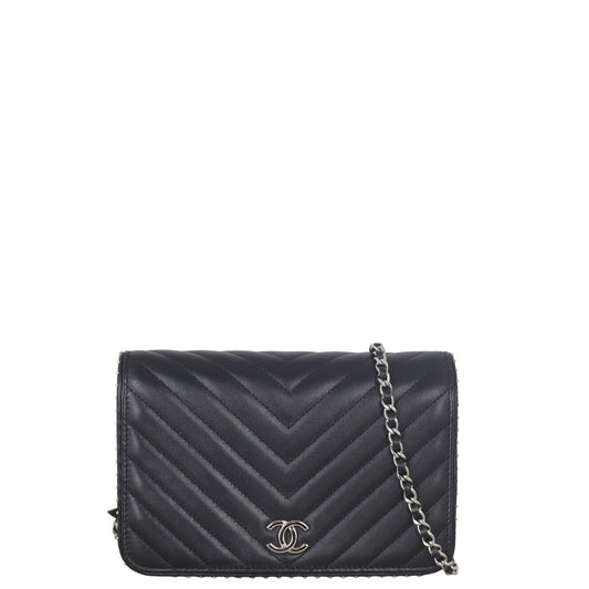 Chanel Classic Wallet on Chevron Studded Handbag Black Chain Crossbody Bag
