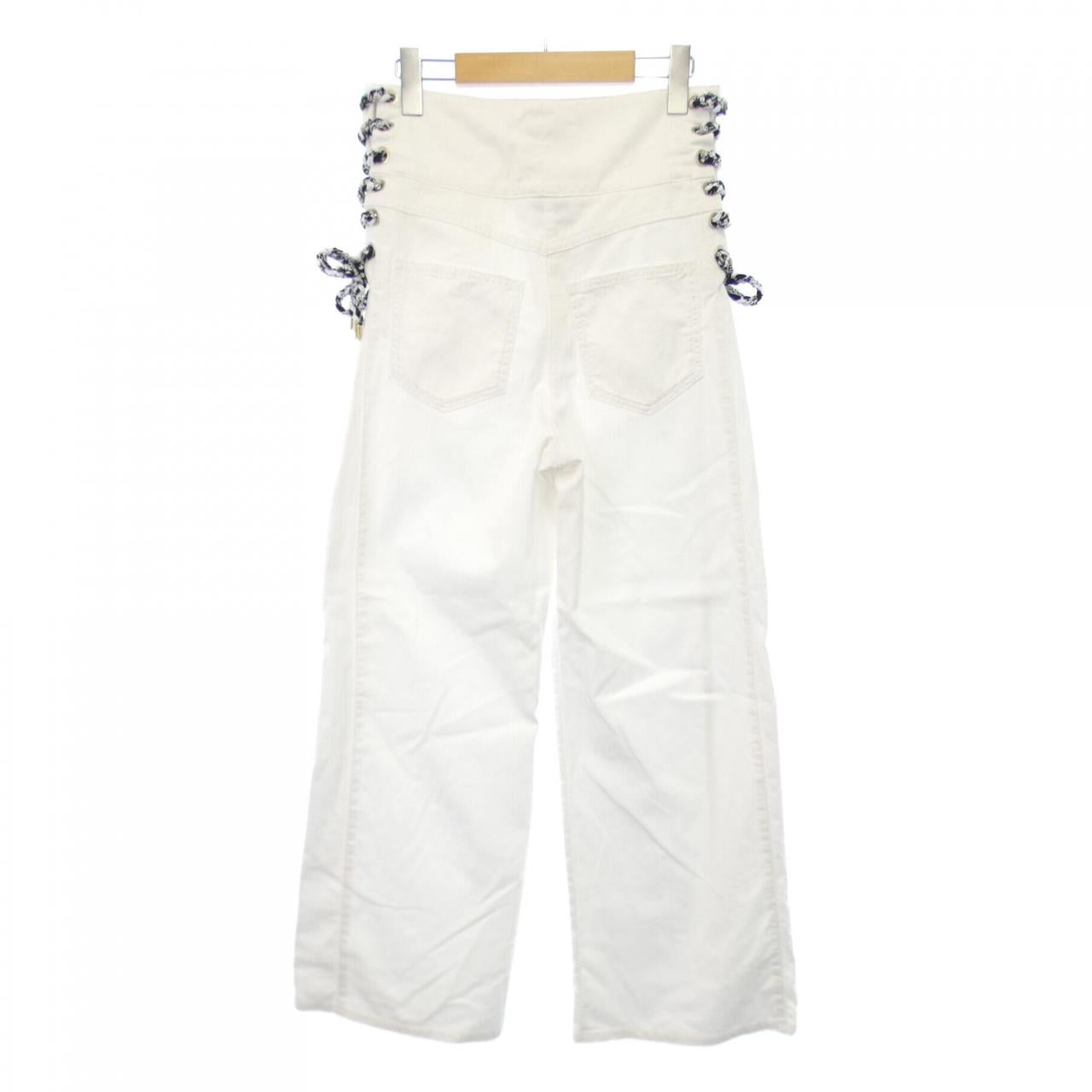 Chanel P60219V46098 Pants
