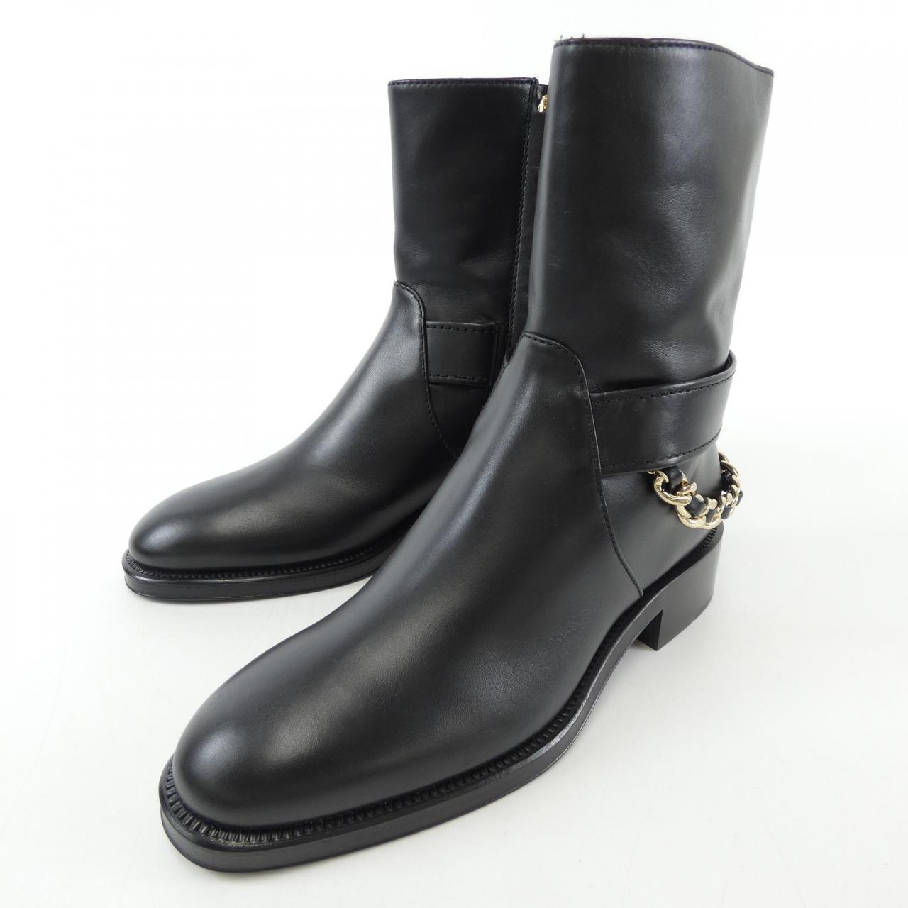 Chanel G39170X56609 Calfskin Metal Boots