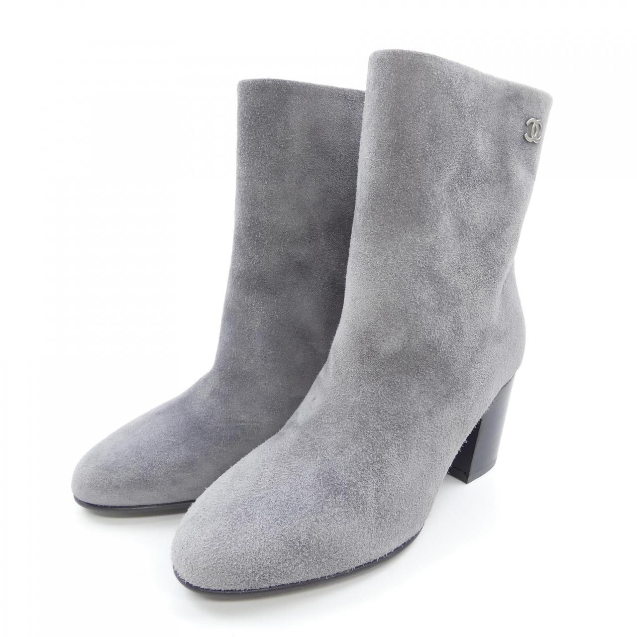 Chanel G32213X48015 Suede Calfskin Boots