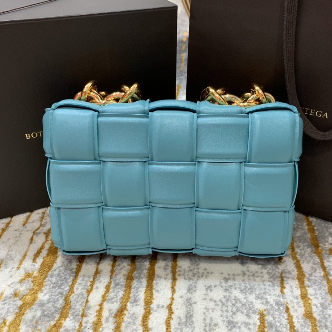 Top Quality Cassette Bag For Women In Blue Chain Travel Bag