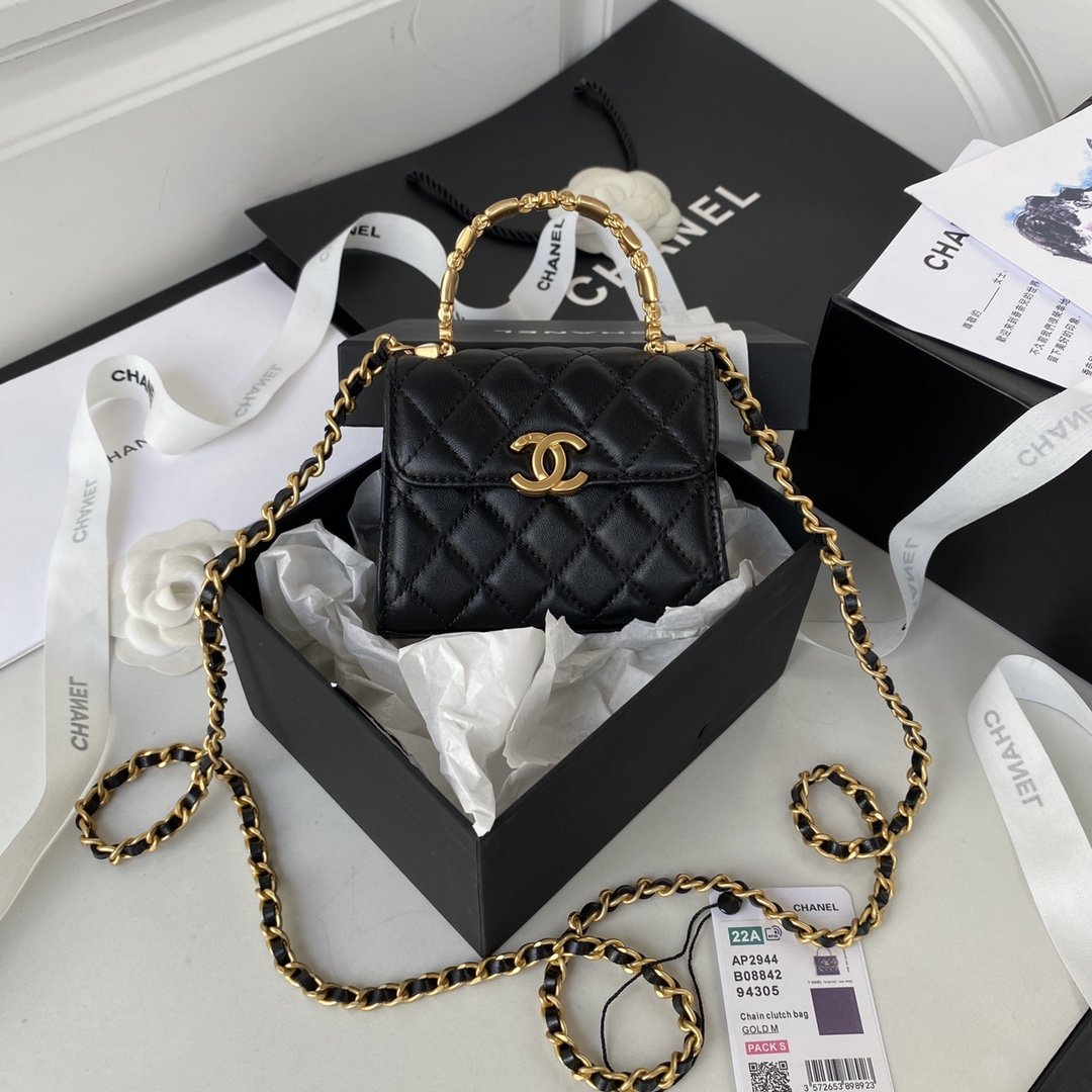 CHL Hardware , ’s , Black Gold Chain Shoulder Bag
