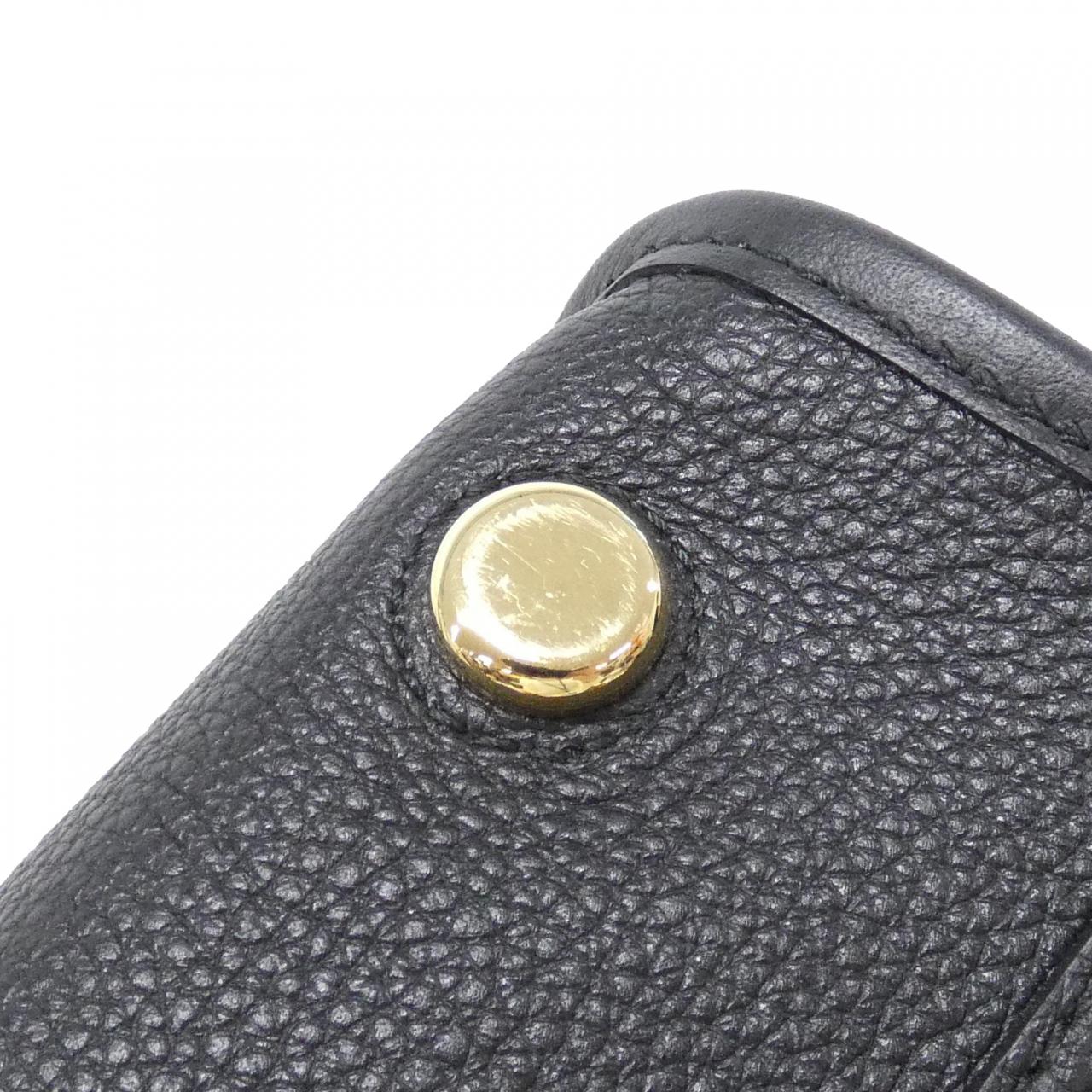 Gucci Shoulder Bag Leather 40