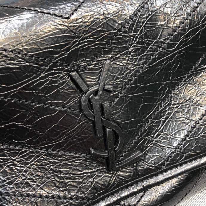 YSL Saint Laurent Niki Crinkled 11in 28cm Black Medium Shoulder Bag