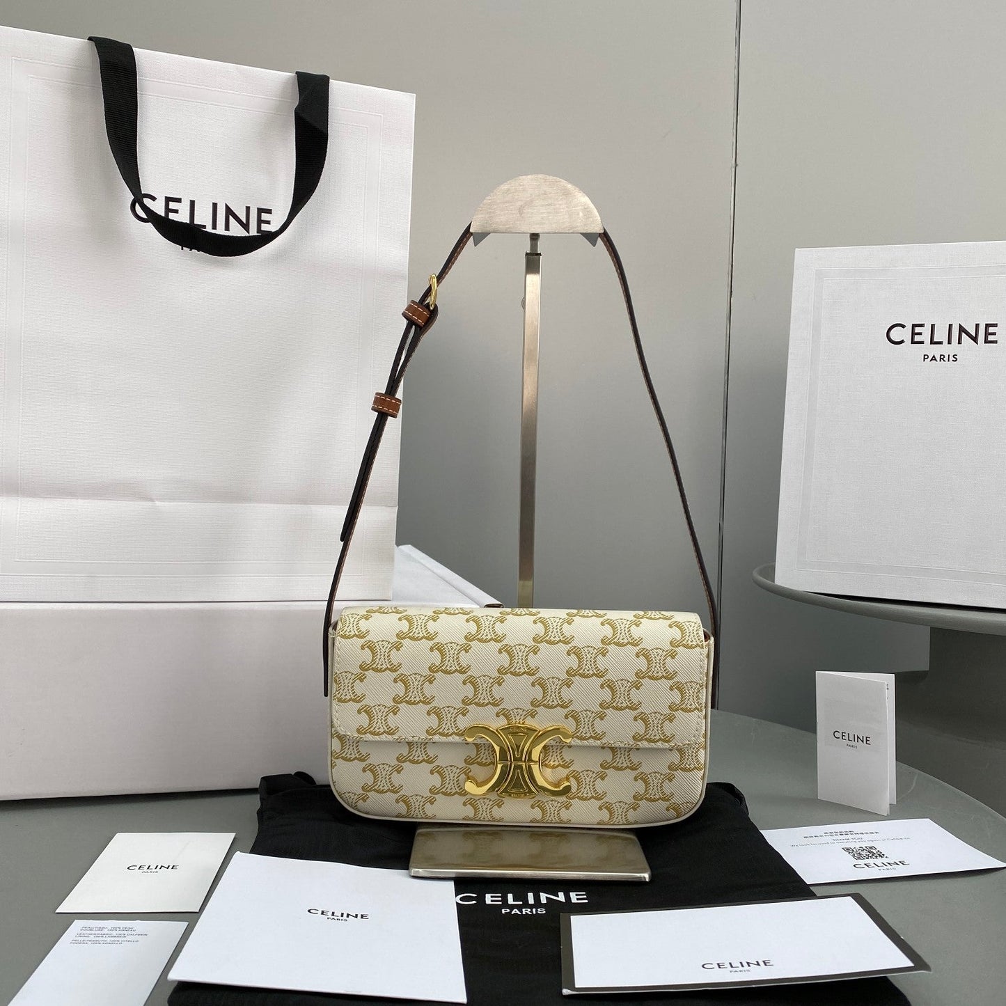 Top Quality Triomphe Shoulder Bag In Triomphe Canvas White 194142Cuz01Bc 7729
