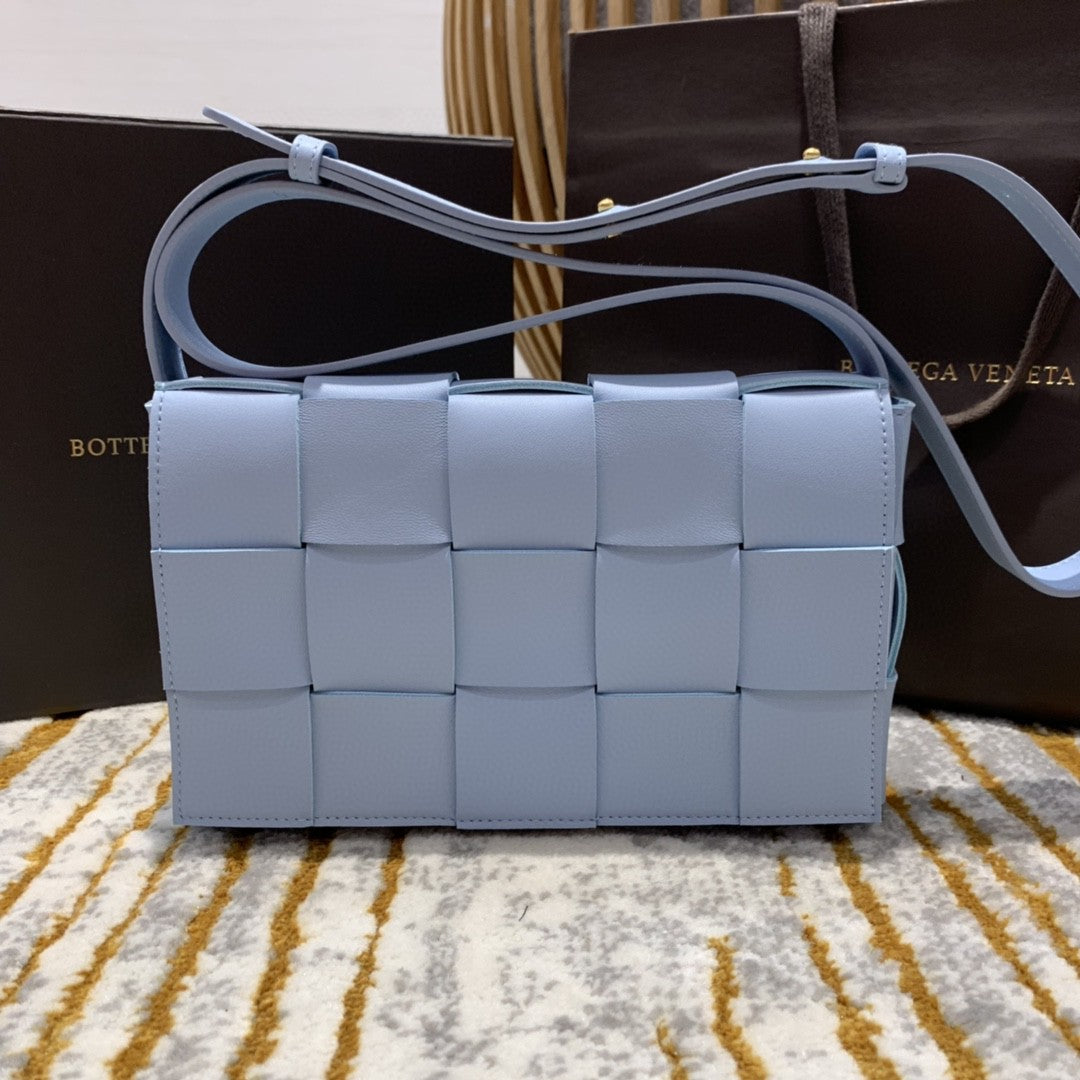Top Quality Cassette Bag For Women In Blue Travel Bag