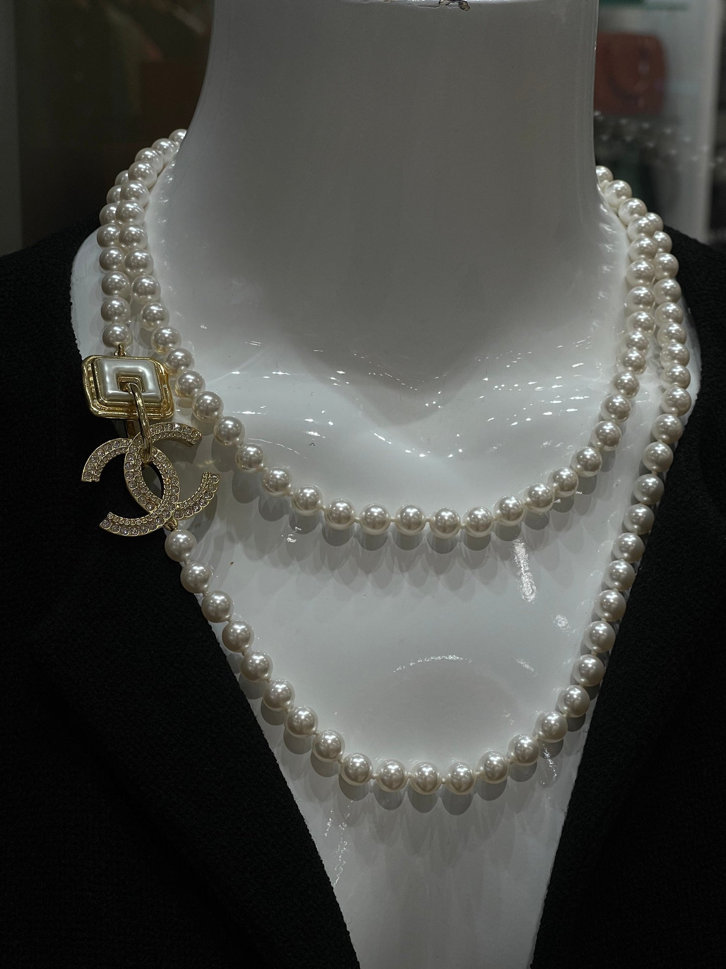 Chanel Sautoir perles CC Bag