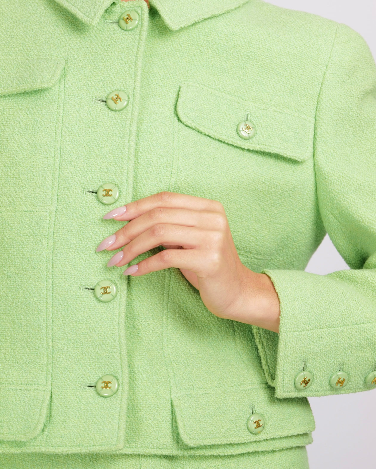 Chanel   98P Green Wool Jacket and Skirt Set with Green and Gold CC Logo Buttons Size FR 42 (UK 14)