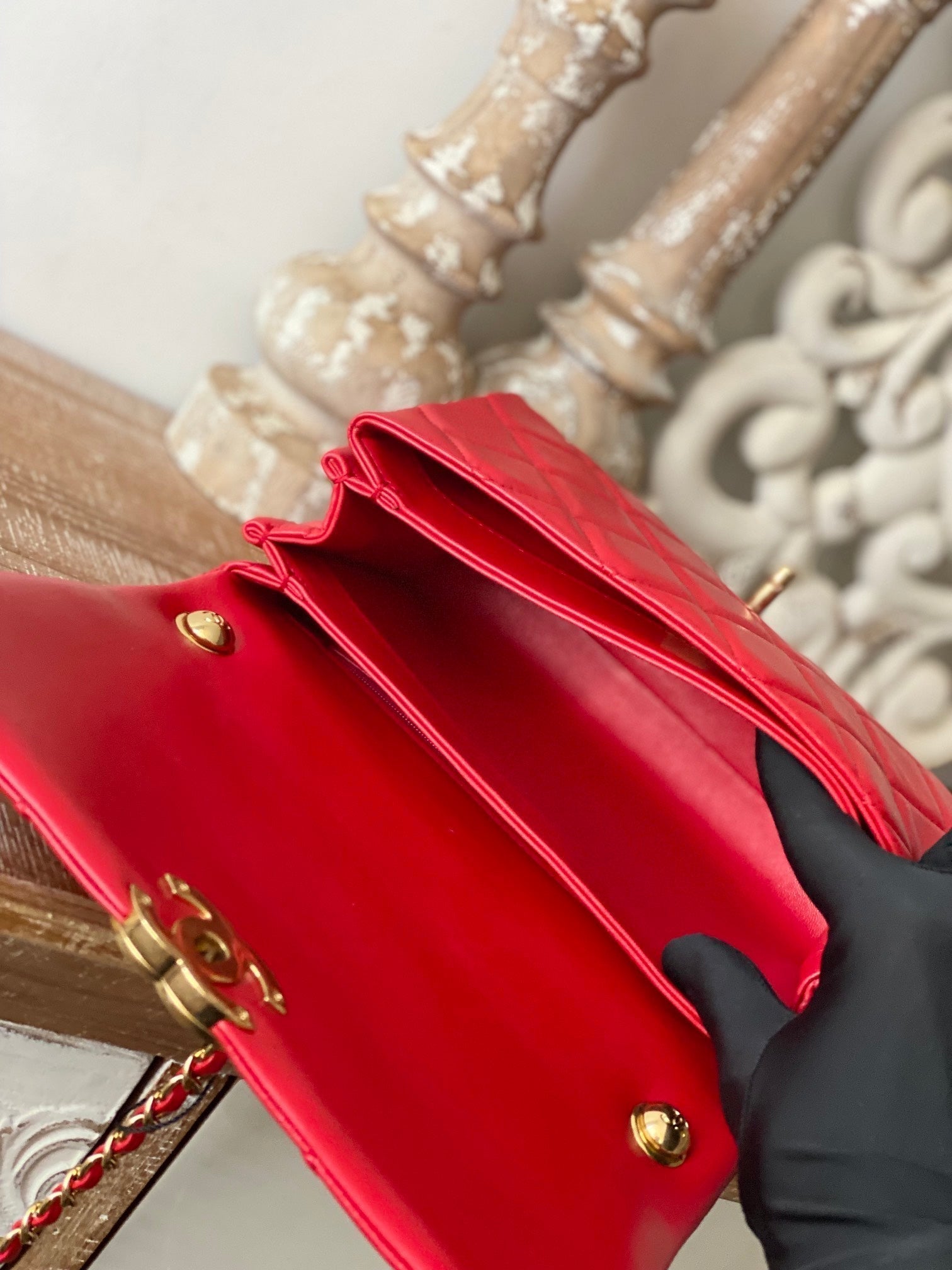 CHLLarge 23cm 9in Red Flap Handbag