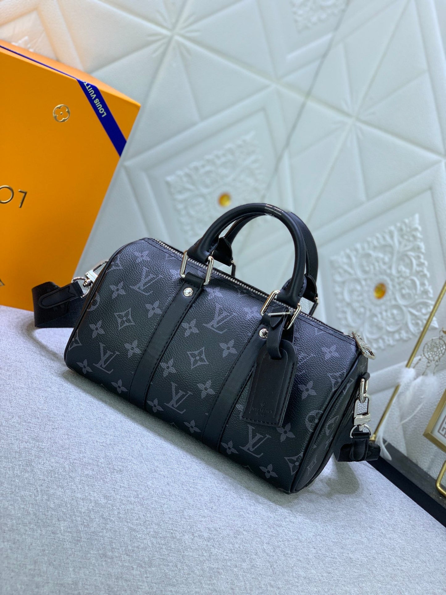 EN - Luxury LUV 795 Travel Bag