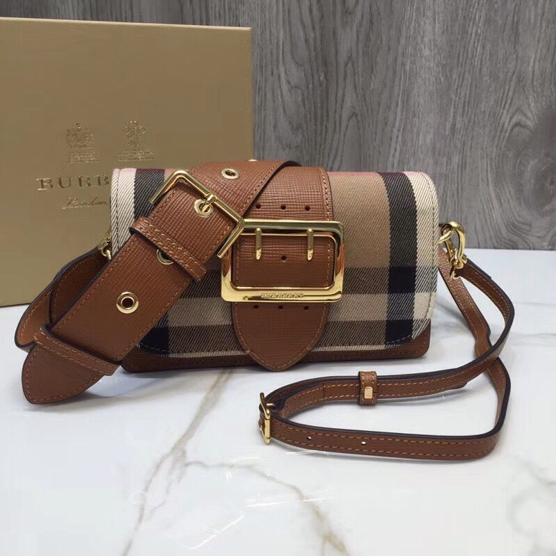 Top Quality The Buckle Bag In Ho Brown Small Travel Bag