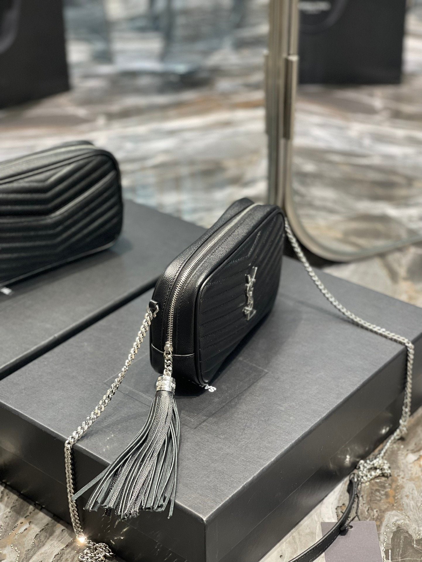YSL Saint Laurent Lou Toned Hardware 7in 19cm Grain De Poudre Quilted Black Silver Mini Bag