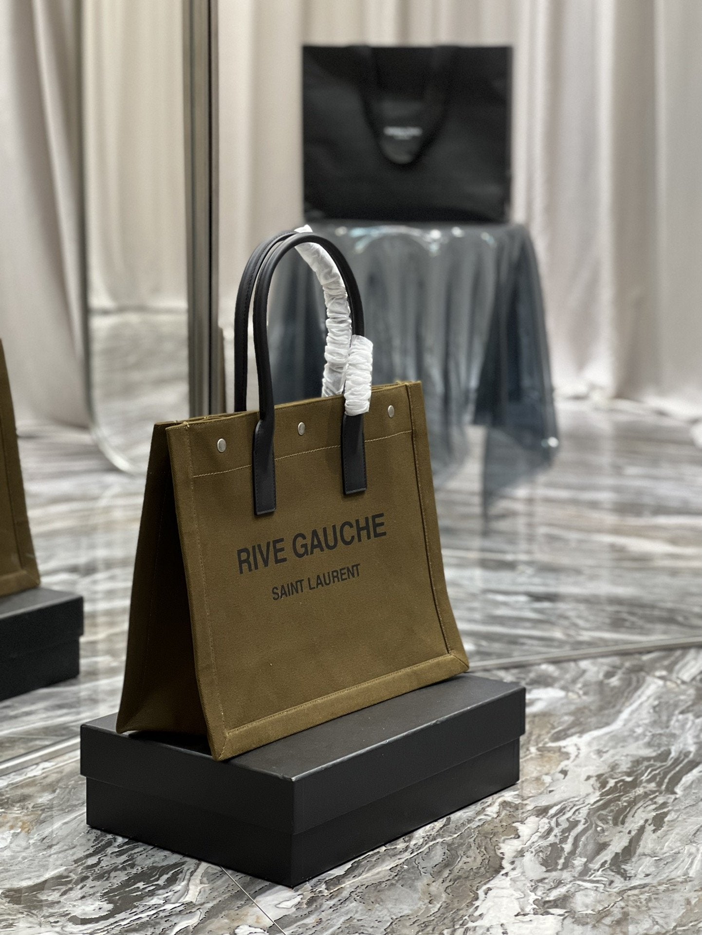 YSL Saint Laurent Rive Gauche Tote Bag 154In39Cm Ysl 3672