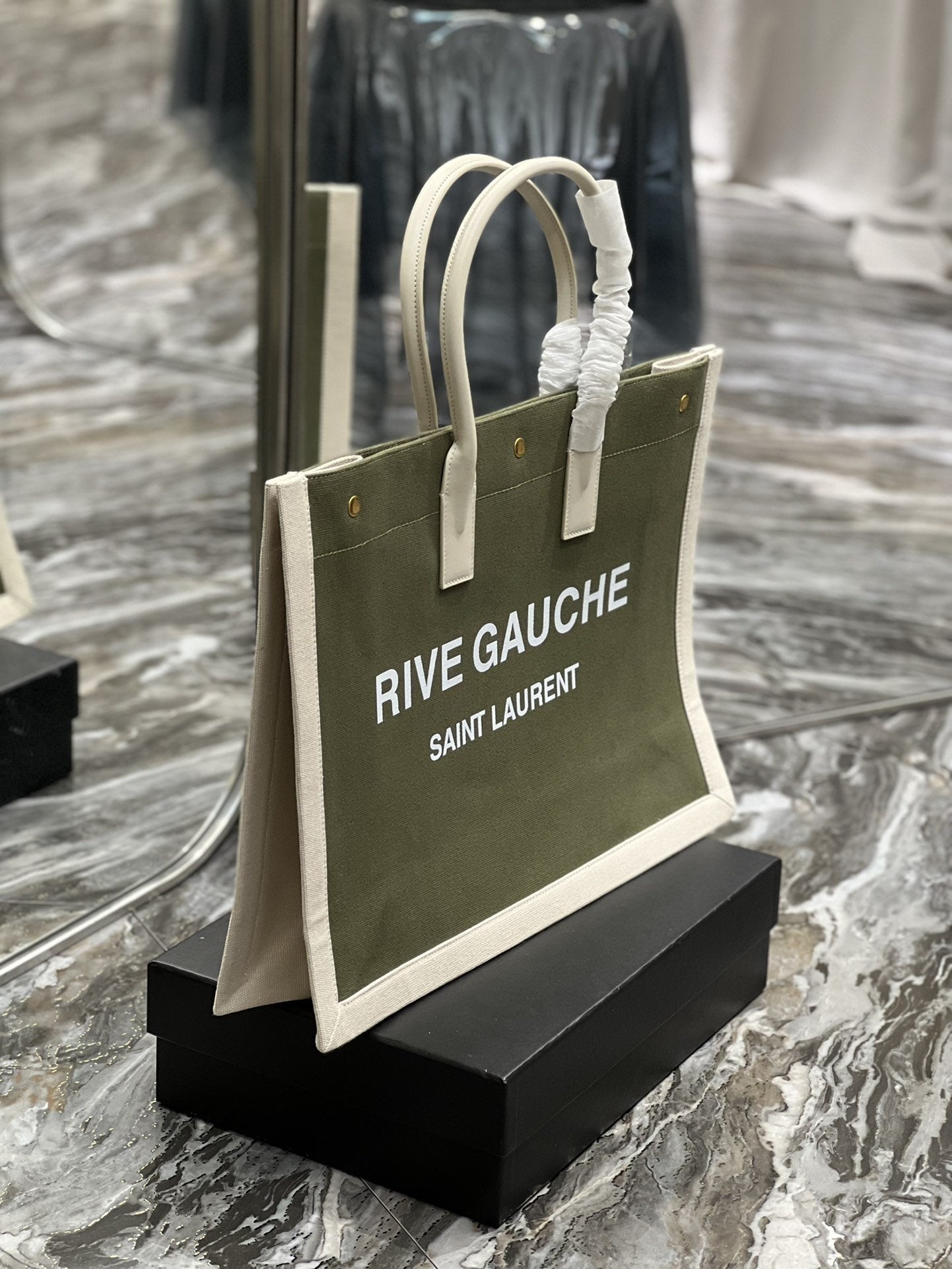 YSL Saint Laurent Rive Gauche Military 18.9in 48cm Green Tote Bag