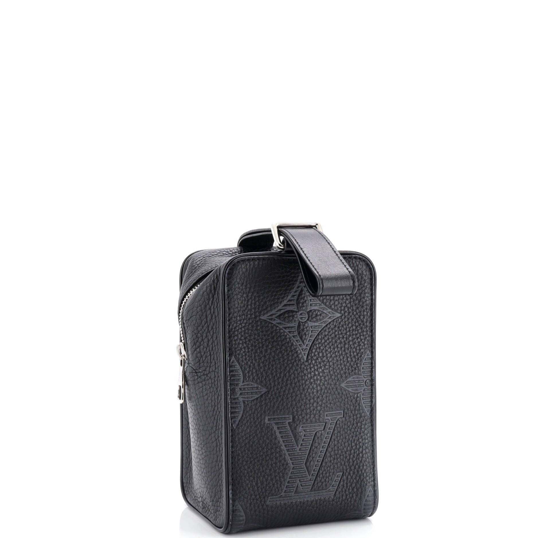 Louis Vuitton Wash Pouch Shadow Giant Taurillon Clutch Bag Leather Monogram