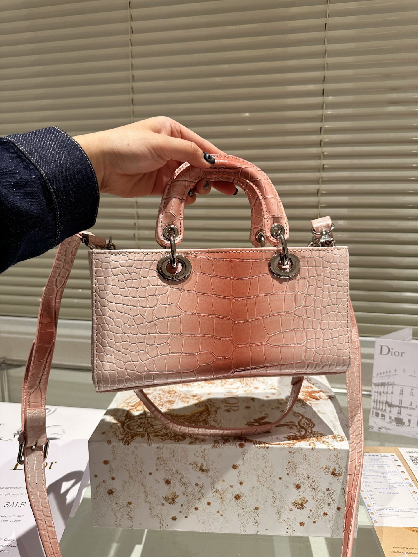 EN - Luxury DIR 372 Travel Bag