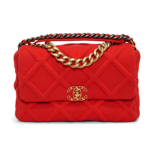 Chanel Red Quilted Jersey Large 19