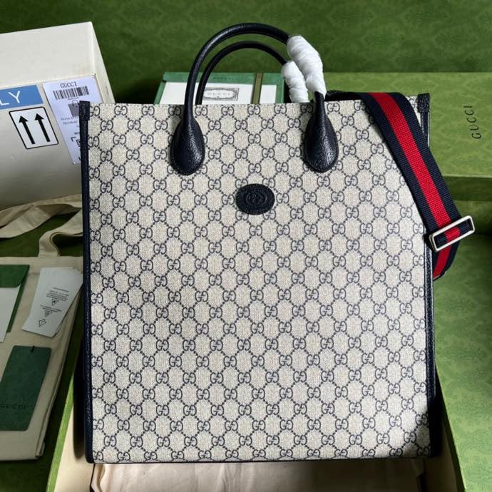 gg Interlocking G Supreme 15in Canvas Beige Blue Tote Bag